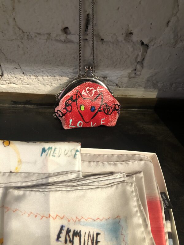 Graffiti micro bag