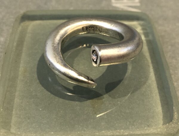 Swirl Crystal Ring - Image 2