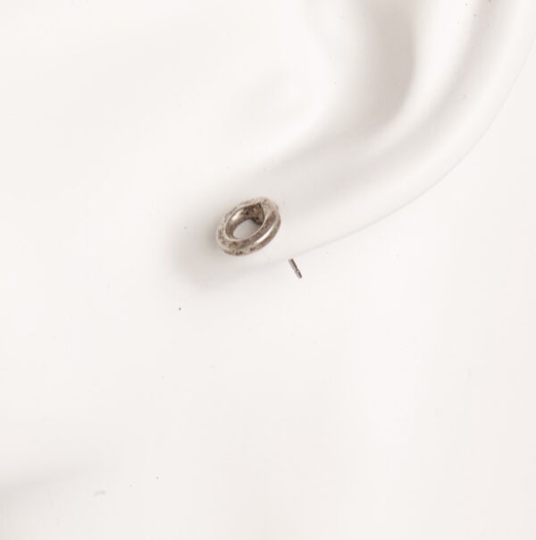 Link earrings small - Image 2