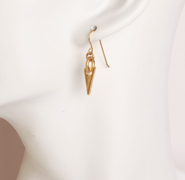 Triangle small earrings