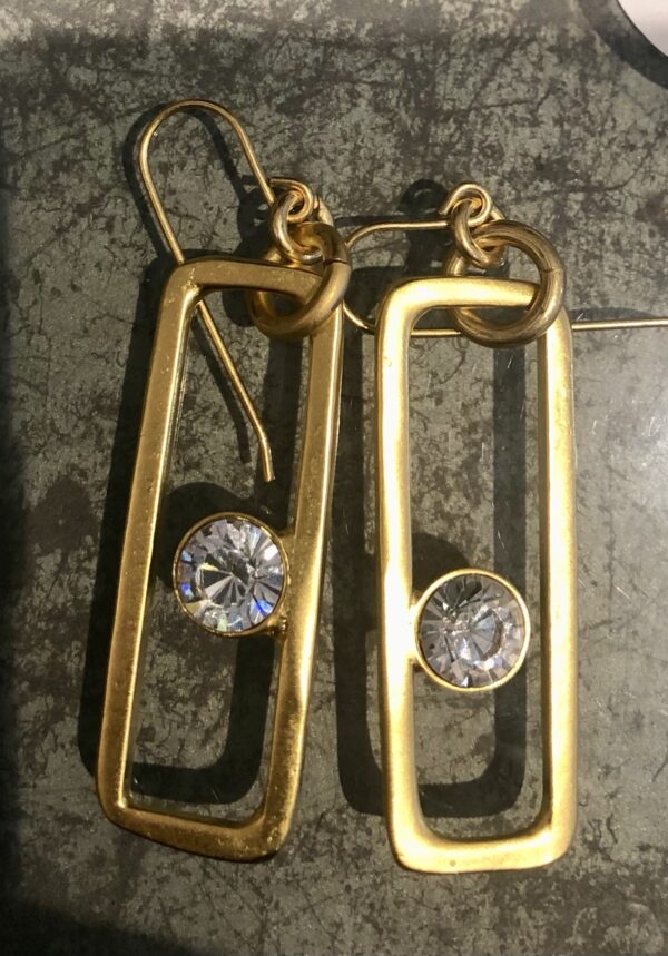 Trombone crystal earrings gold - Image 2